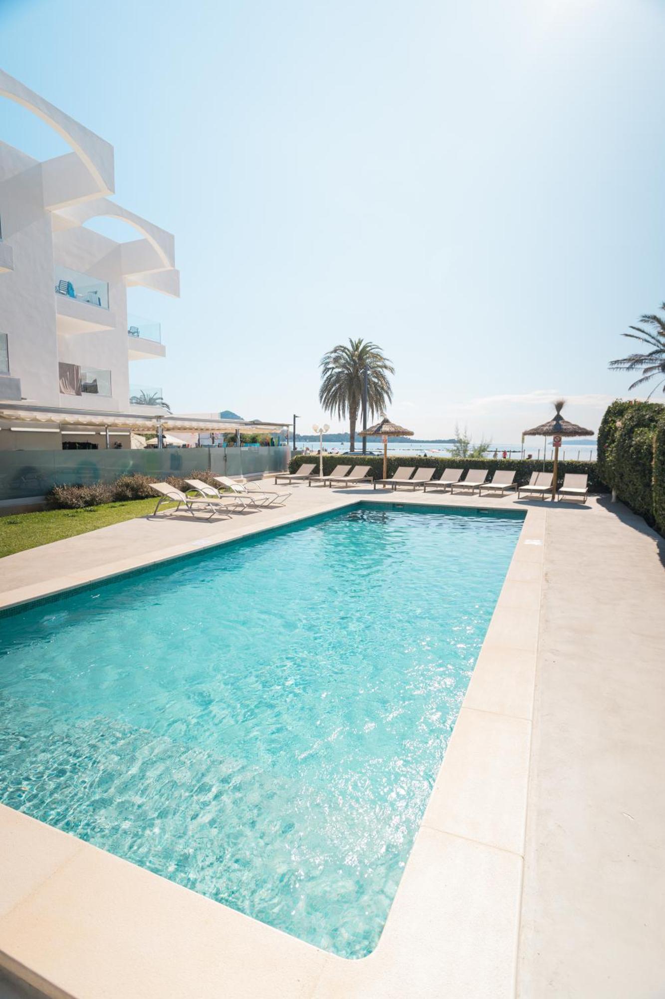 Apartamentos Bellamar Port de Pollença Exterior foto